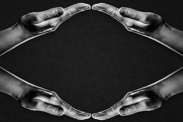 ファティマの目は縦にあると苦労する?左右で意味が違う?