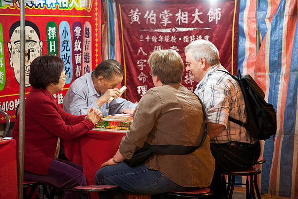 仏の目が両手や全部の指にあると強運?2つある場合や切れてる場合は?